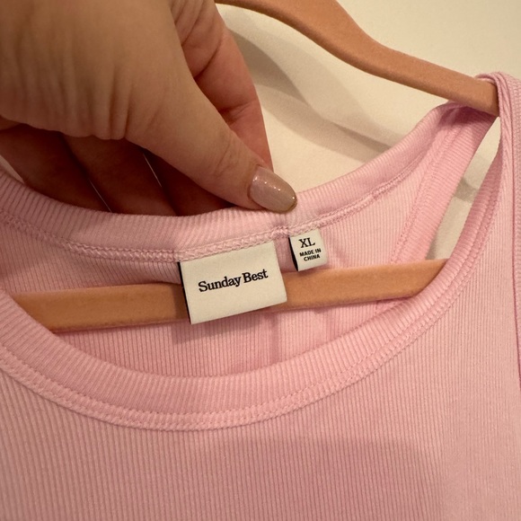 Sunday best pink XL crop tank NWT - Picture 6 of 8
